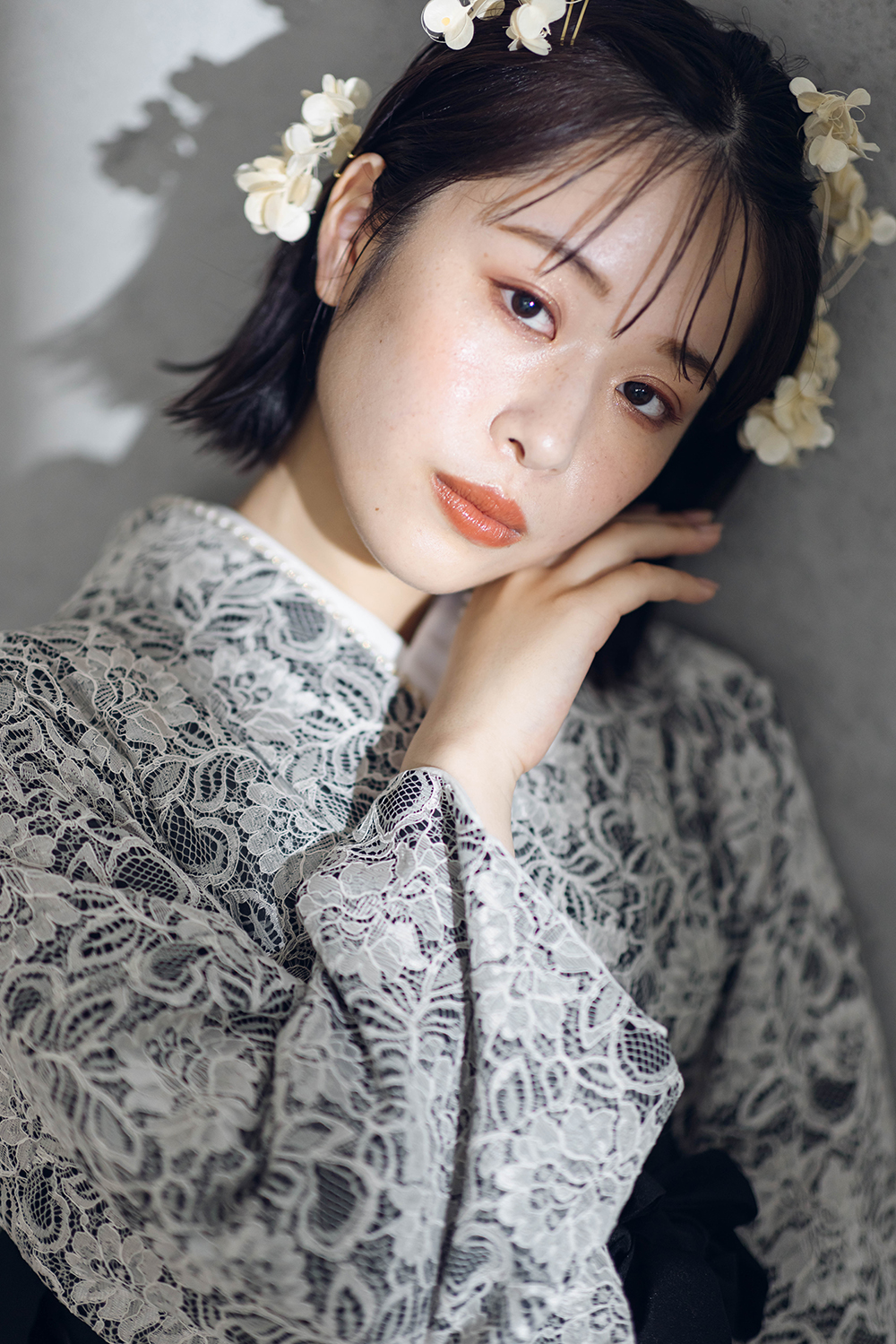 レース 黒地白 x 黒 桜刺繡