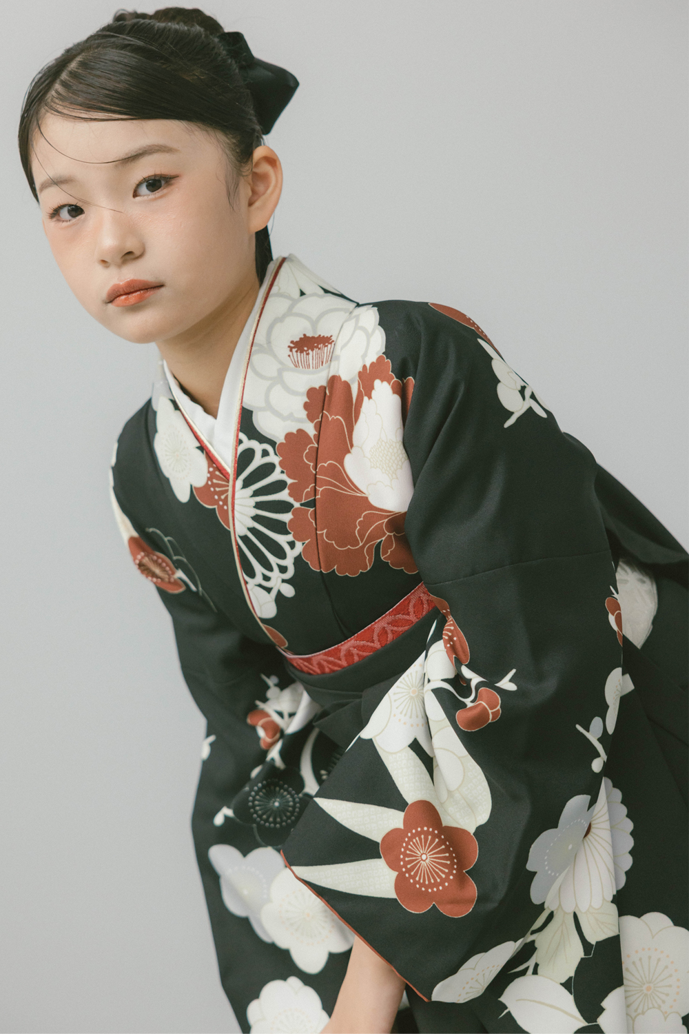 菊に松竹梅　黒 x 黒